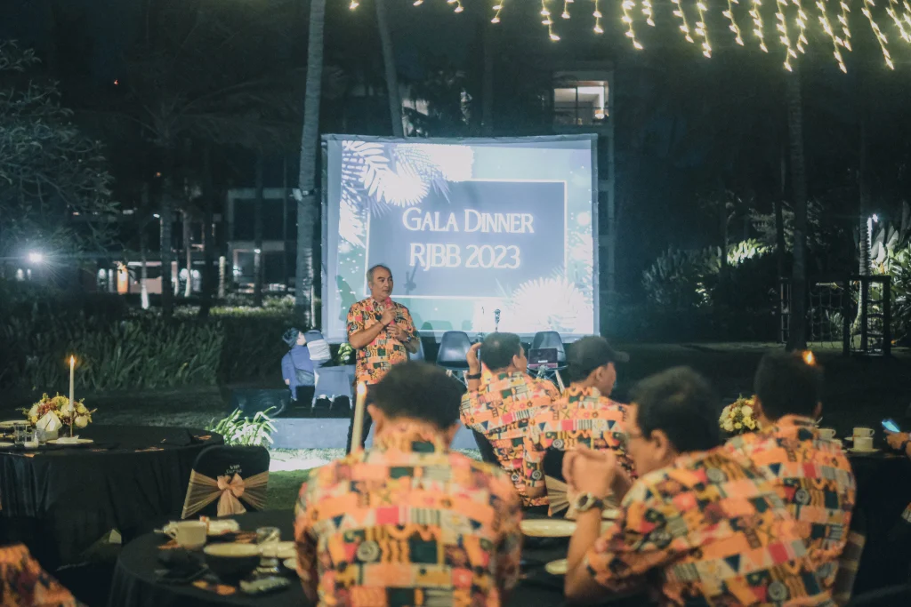 corporate tour, Event Organizer