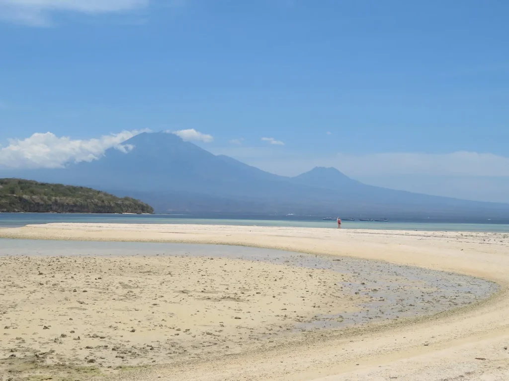 Pulau Tabuhan & Menjangan Diserbu Wisatawan saat Long Weekend