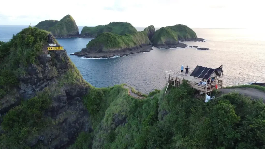 Green Island, Puncak Kemuning, dan Pulau Bedil Masih Satu Kawasan