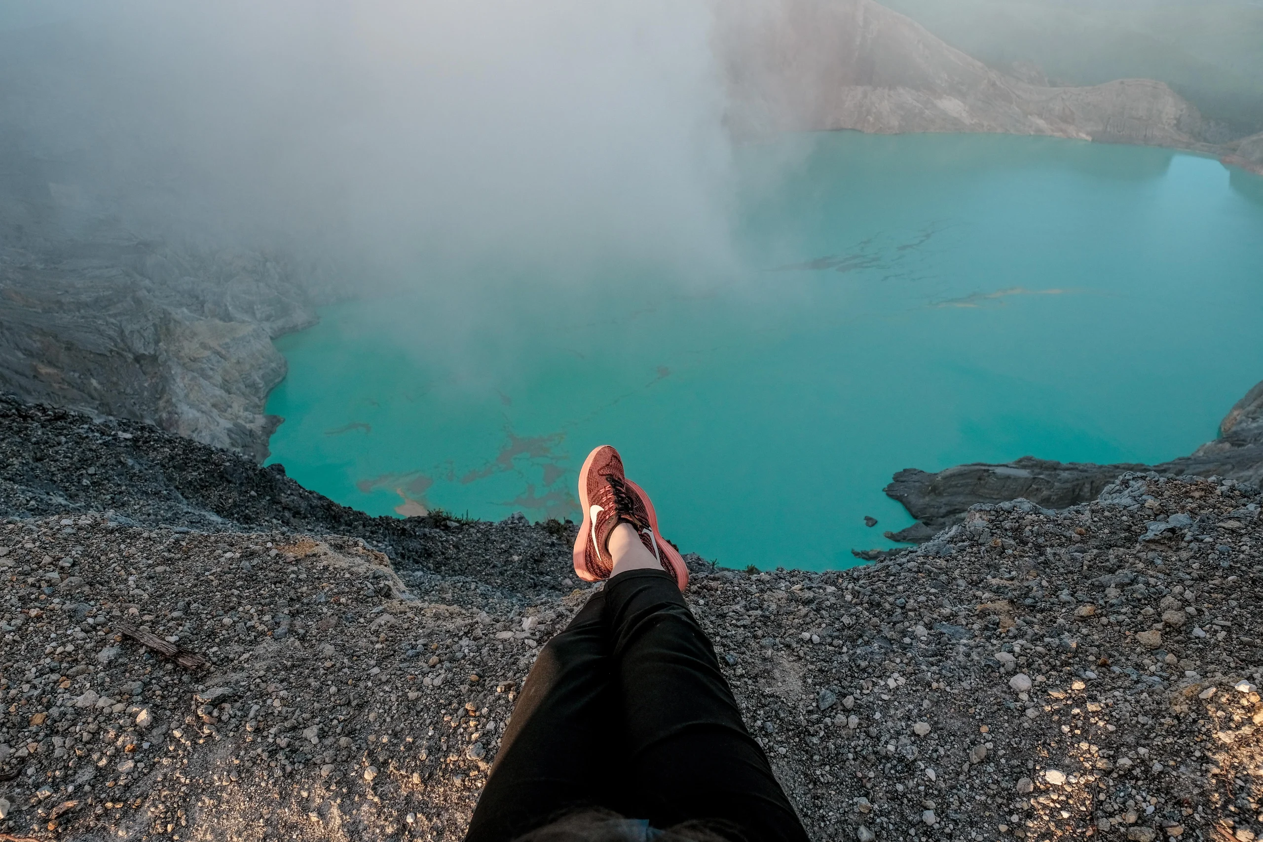 Kenapa Kawah Ijen Selalu Dipadati Wisatawan? Ini Alasannya!