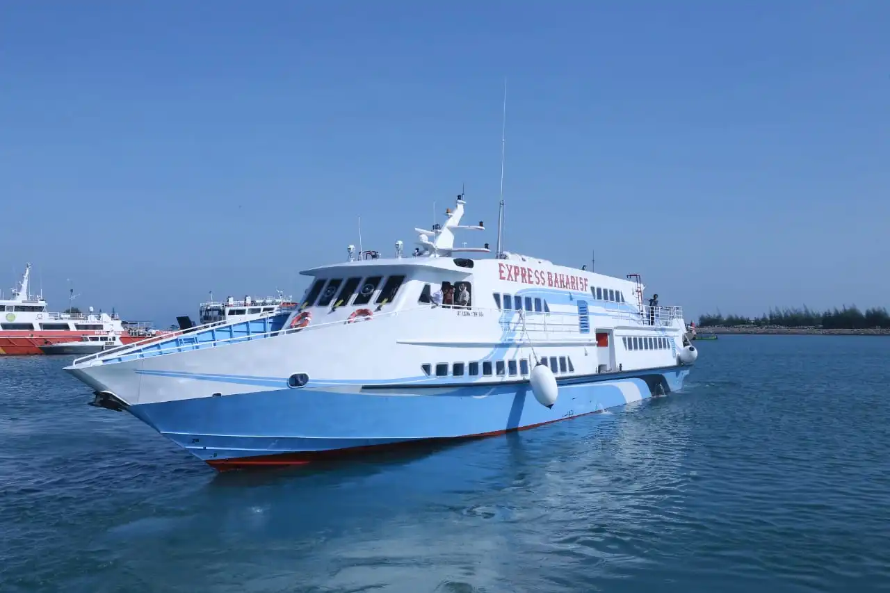 Kapal Cepat banyuwangi bali
