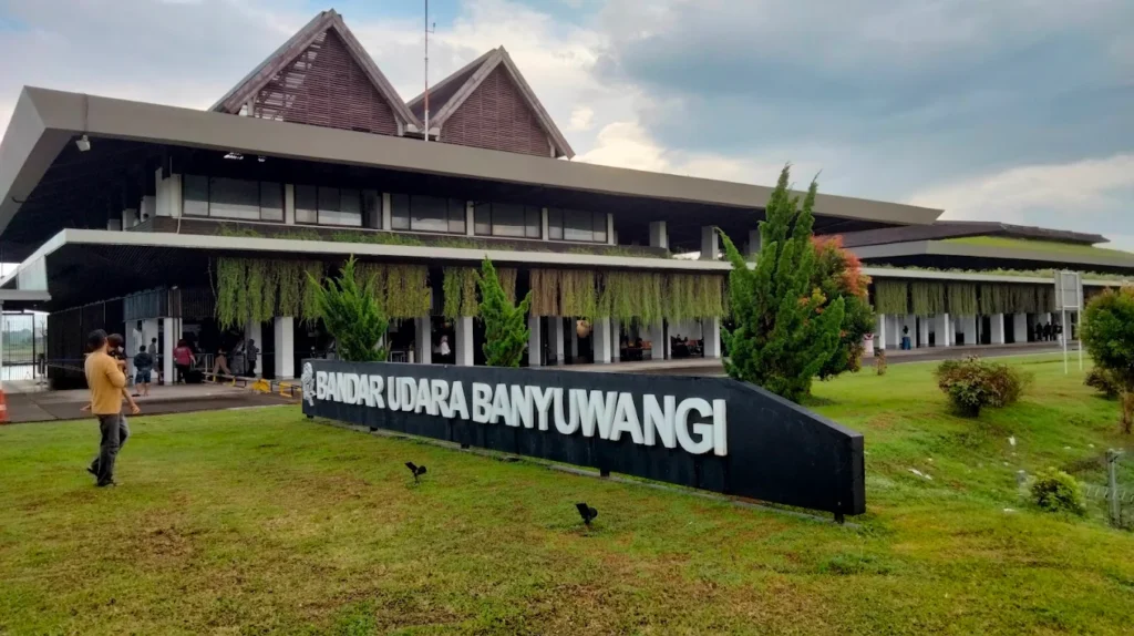 bandara banyuwangi international