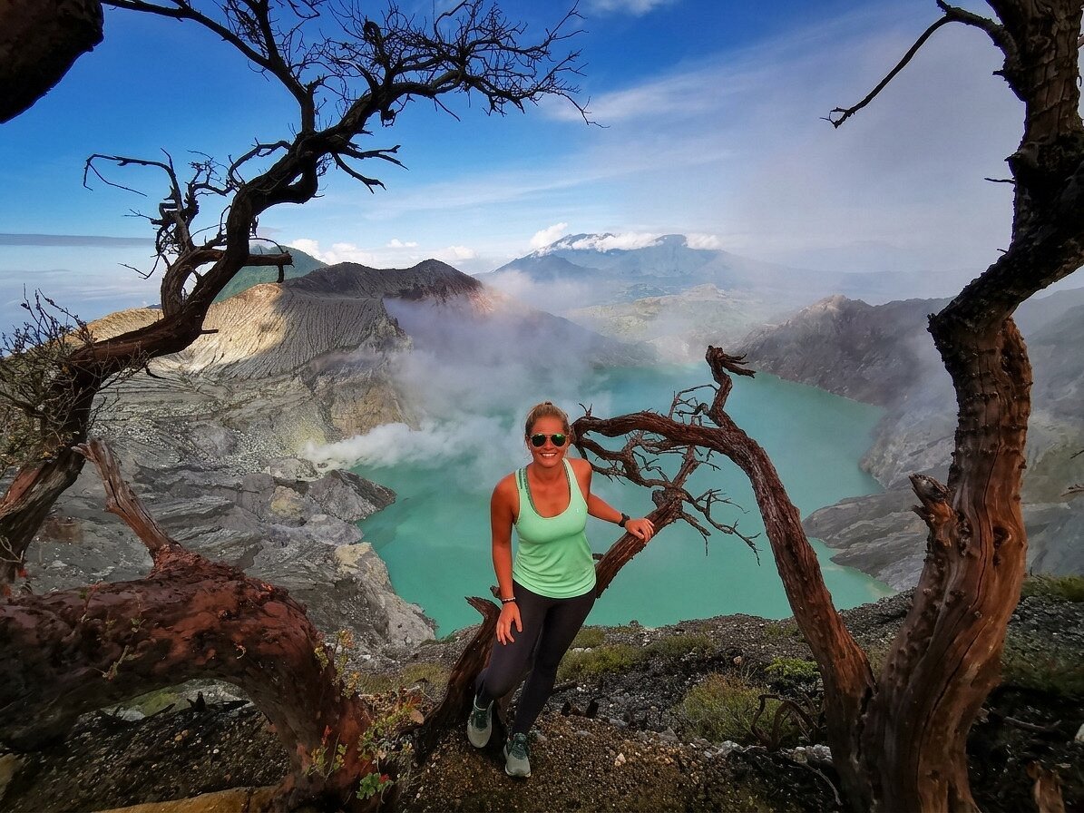 open trip kawah ijen banyuwangi, paket wisata kawah ijen trip banyuwangi