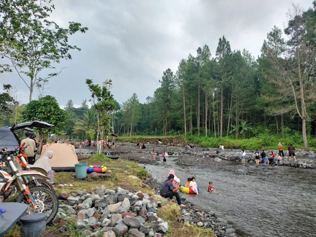 gerbang raung banyuwangi